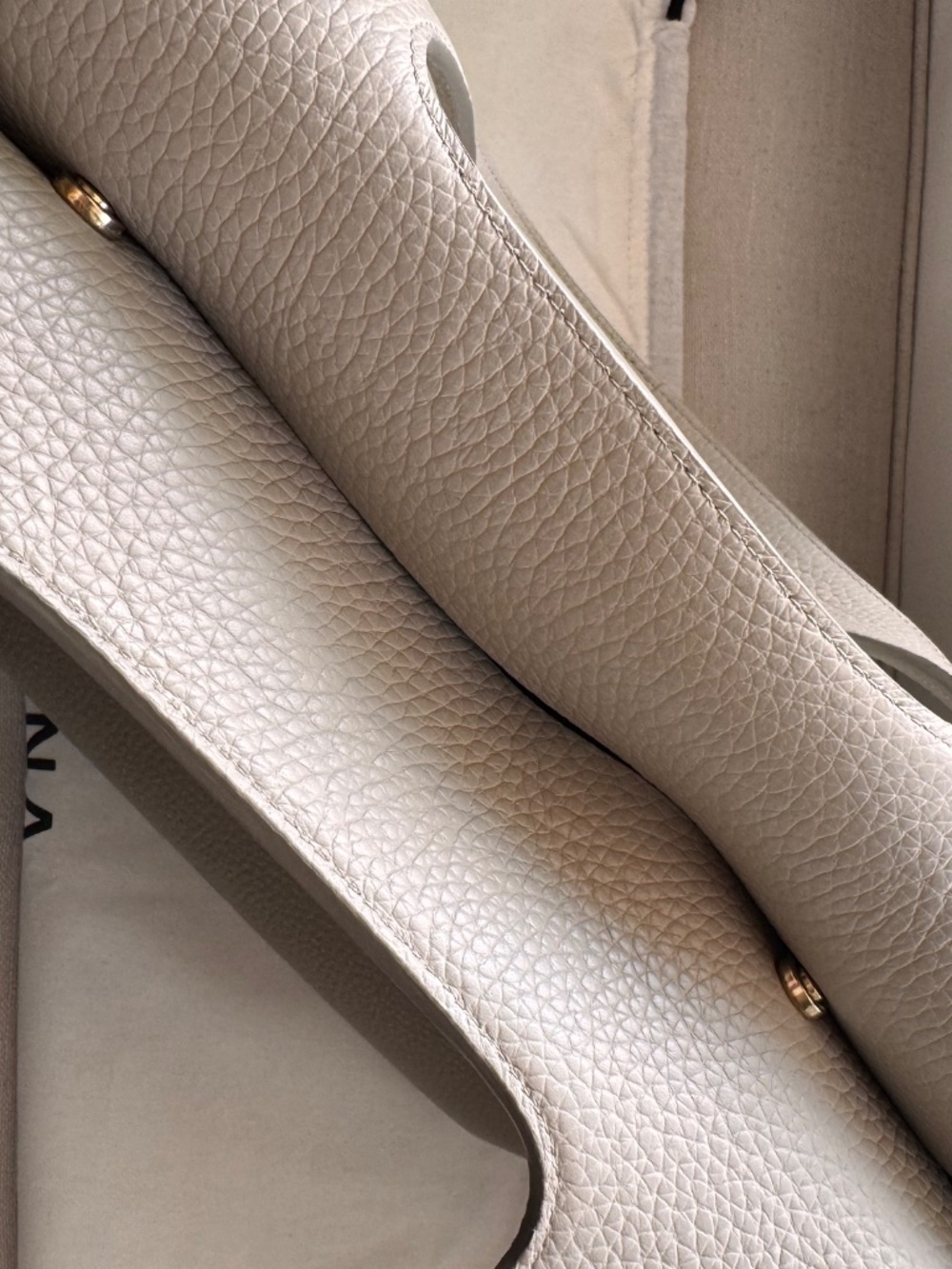 Complete Set: CUYANA System Tote & Leather Organizer | Stone Pebbled Leather - Picture 3 of 16